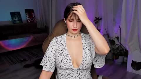 Snapshot of annalluring chatting on 02-21-25, 11:21 annalluring online show from 02-21-25, 11:21