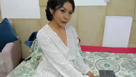 Snapshot of annamesht chatting on 05-02-26, 03:39 Anna online show from 05-02-26, 03:39