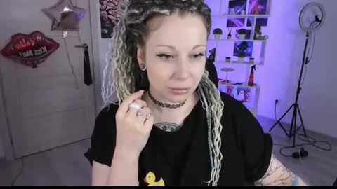 Snapshot of annanebula chatting on 10-02-25, 03:30 Anna online show from 10-02-25, 03:30