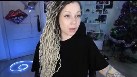 Snapshot of annanebula chatting on 01-11-26, 03:06 Anna online show from 01-11-26, 03:06