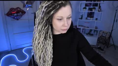 Snapshot of annanebula chatting on 02-19-26, 03:02 Anna online show from 02-19-26, 03:02