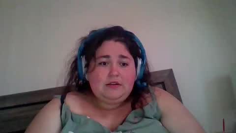 Snapshot of annaoftherealms chatting on 05-31-26, 05:20 annaoftherealms online show from 05-31-26, 05:20