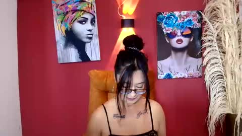 Snapshot of annaperez_ chatting on 03-08-25, 12:20 Anna online show from 03-08-25, 12:20