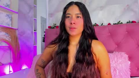 Snapshot of annaqueen_ chatting on 11-21-25, 04:38 Anna online show from 11-21-25, 04:38