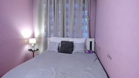 Anna online show from 05-21-26, 01:12