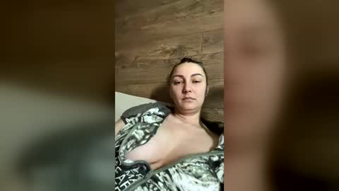 annasplash online show from 06-20-26, 05:54