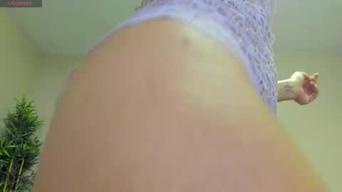 Snapshot of annataylor_ chatting on 01-12-26, 07:35 Anna online show from 01-12-26, 07:35