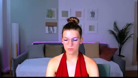 Im Anna online show from 06-25-26, 05:12