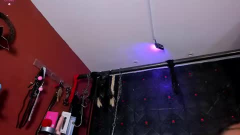 Snapshot of annavi_ chatting on 07-04-26, 07:20 Annavi online show from 07-04-26, 07:20