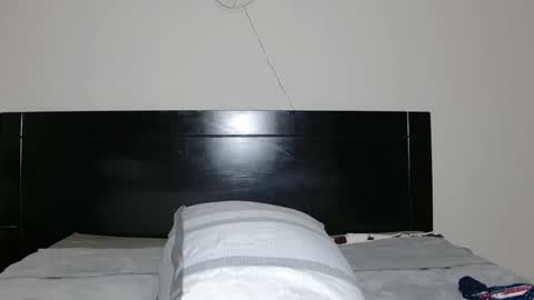 Anna online show from 10-29-25, 03:53