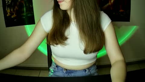 Bella online show from 09-22-25, 12:07