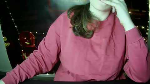 Bella online show from 10-07-25, 05:10