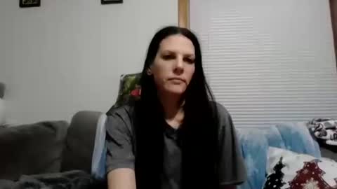 Snapshot of anne12369 chatting on 11-10-25, 12:26 anne online show from 11-10-25, 12:26