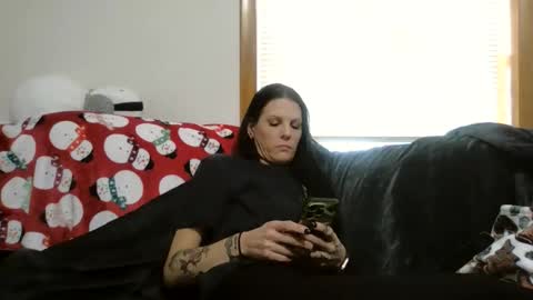 Snapshot of anne12369 chatting on 12-02-25, 04:02 anne online show from 12-02-25, 04:02