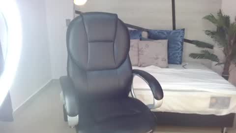 anne_blake online show from 06-23-26, 02:53