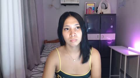 Snapshot of anne_chanelx chatting on 05-09-26, 11:26 anne_chanelx online show from 05-09-26, 11:26