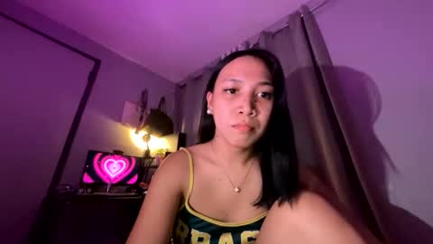 Snapshot of anne_chanelx chatting on 05-10-26, 08:08 anne_chanelx online show from 05-10-26, 08:08