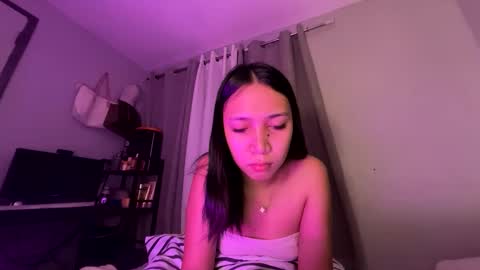 Snapshot of anne_chanelx chatting on 05-26-26, 07:10 anne_chanelx online show from 05-26-26, 07:10
