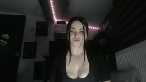 annebellee69 online show from 10-07-25, 08:39