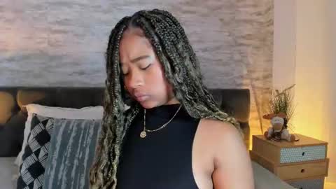 Snapshot of anneth__m chatting on 07-17-26, 07:41 Anneth online show from 07-17-26, 07:41