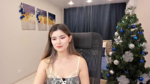 annetli online show from 12-18-24, 11:08