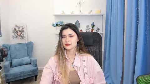 Snapshot of annetli chatting on 01-08-26, 03:20 annetli online show from 01-08-26, 03:20