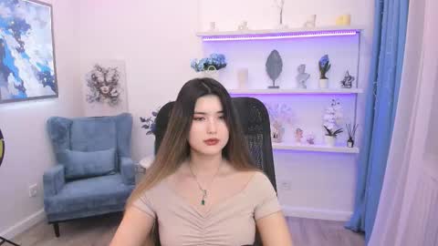 Snapshot of annetli chatting on 01-11-26, 03:11 annetli online show from 01-11-26, 03:11