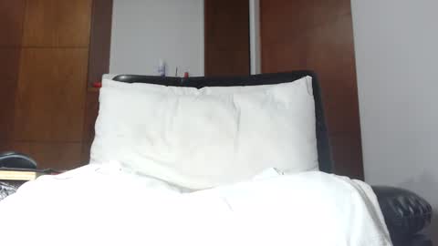 ANNE online show from 10-26-25, 02:34