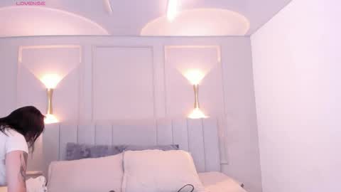 Snapshot of annie_20_ chatting on 02-04-26, 12:11 annie_20_ online show from 02-04-26, 12:11