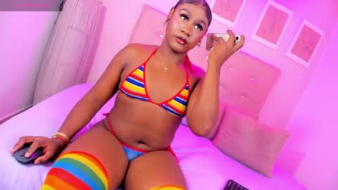 annie_dolce_ online show from 06-22-26, 05:21