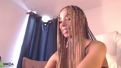 Snapshot of annie_es chatting on 03-06-25, 03:02 Annie online show from 03-06-25, 03:02