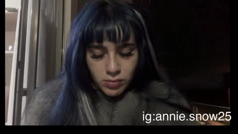 JEANNE no olvides seguirme dont forget follow me  uu online show from 02-07-25, 02:40