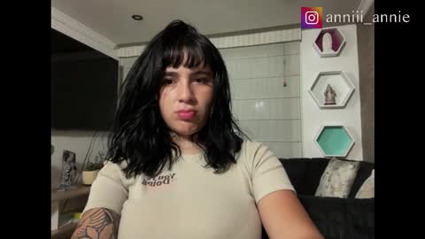 JEANNE no olvides seguirme dont forget follow me  uu online show from 10-30-25, 11:16