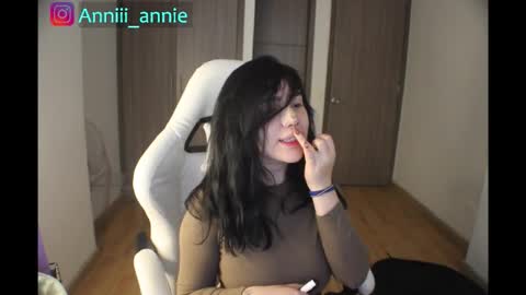 JEANNE no olvides seguirme dont forget follow me  uu online show from 02-20-26, 09:59