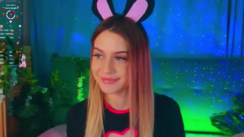 Snapshot of annie_swanson chatting on 02-12-26, 08:37 annie online show from 02-12-26, 08:37