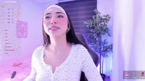 Cassandra online show from 02-20-25, 06:06