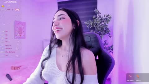 Cassandra online show from 02-24-25, 04:38