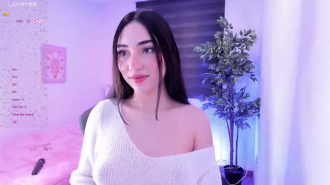 Cassandra online show from 03-07-25, 06:13