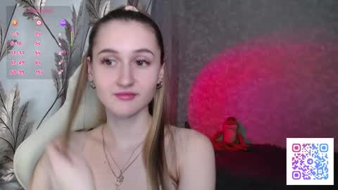 annieee_smith online show from 03-17-26, 03:15