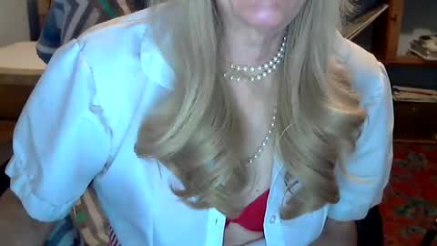 anniegurl online show from 12-22-24, 01:00