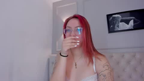 Annie online show from 02-20-25, 12:04