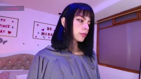 Snapshot of annienasty chatting on 03-03-25, 09:33 Annie online show from 03-03-25, 09:33