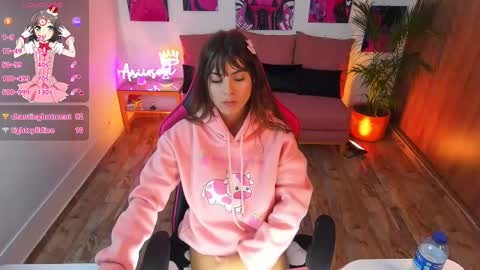 Snapshot of anniesweett01 chatting on 02-11-25, 10:07 Annie FROM 8AM TO 4PM CDT online show from 02-11-25, 10:07