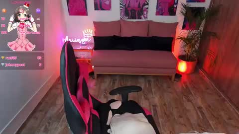 Snapshot of anniesweett01 chatting on 02-21-25, 01:11 Annie FROM 8AM TO 4PM CDT online show from 02-21-25, 01:11