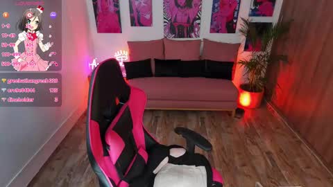 Snapshot of anniesweett01 chatting on 02-23-25, 11:47 Annie FROM 8AM TO 4PM CDT online show from 02-23-25, 11:47