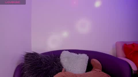 Snapshot of anniie_evans1 chatting on 10-20-25, 02:50 Annie Evans online show from 10-20-25, 02:50