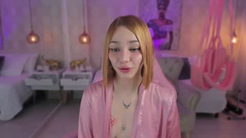 VIVIANNA online show from 12-30-24, 07:15