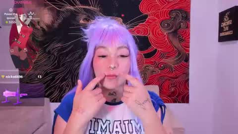 Snapshot of annika_03 chatting on 12-02-25, 01:00 Gise. online show from 12-02-25, 01:00