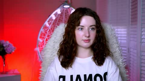 Snapshot of annterry chatting on 10-23-25, 12:26 Ann Terry 3 online show from 10-23-25, 12:26