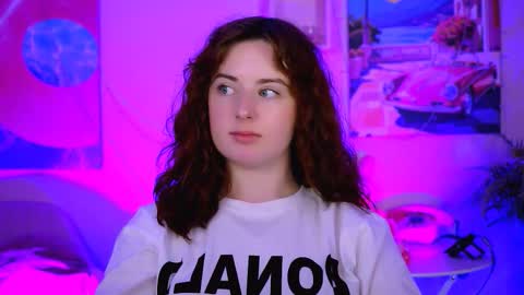 Snapshot of annterry chatting on 10-27-25, 12:09 Ann Terry 3 online show from 10-27-25, 12:09